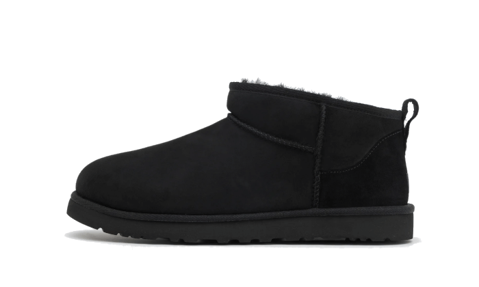 classic-ultra-mini-boot-black-socksforsport