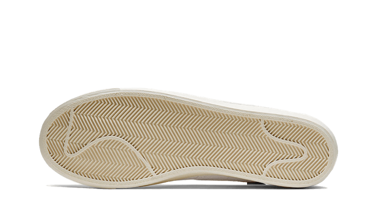 blazer-low-leather-platinum-tint-socksforsport