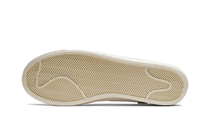 blazer-low-leather-platinum-tint-socksforsport