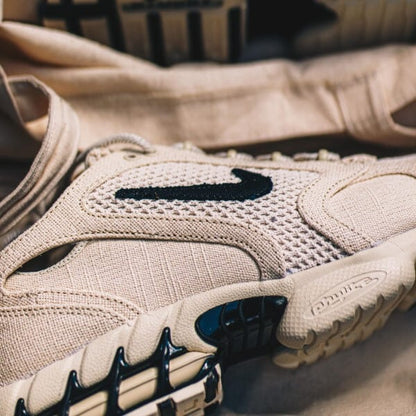 air-zoom-spiridon-cage-2-stussy-fossil-socksforsport