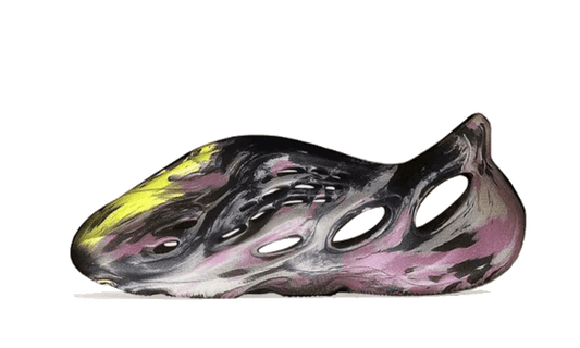 yeezy-foam-rnnr-mx-carbon-socksforsport