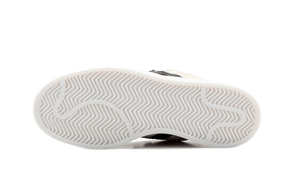 campus-00s-aluminum-core-black-socksforsport
