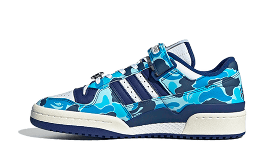 forum-84-low-bape-30th-anniversary-blue-camo-socksforsport