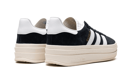 gazelle-bold-core-black-white-socksforsport