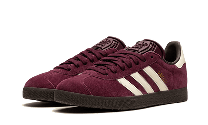 gazelle-maroon-chalk-white-socksforsport