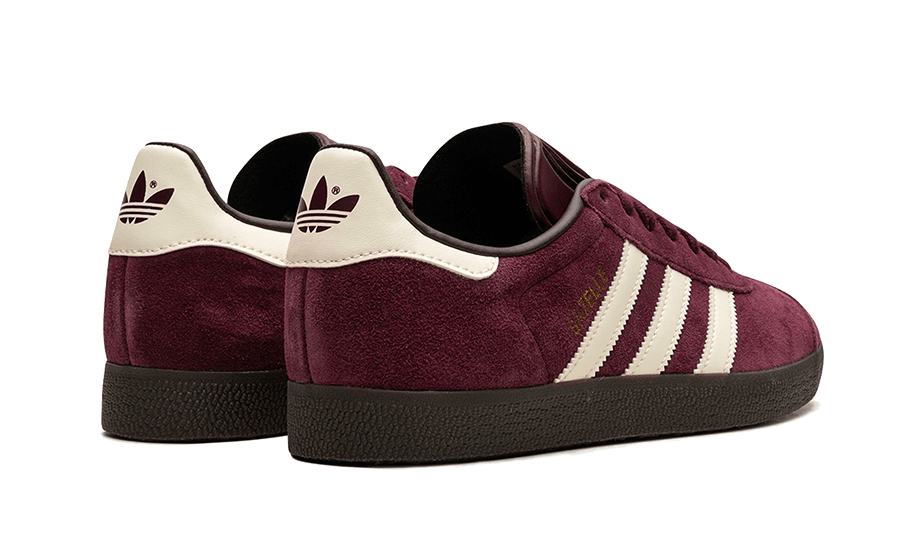 gazelle-maroon-chalk-white-socksforsport