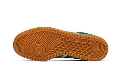 hand-2-collegiate-green-socksforsport