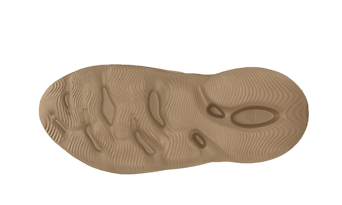 yeezy-foam-rnnr-clay-taupe-socksforsport