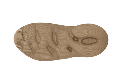 yeezy-foam-rnnr-clay-taupe-socksforsport