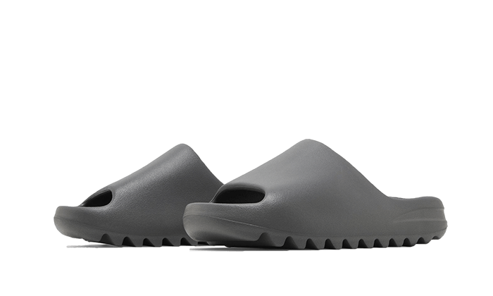yeezy-slide-granite-socksforsport