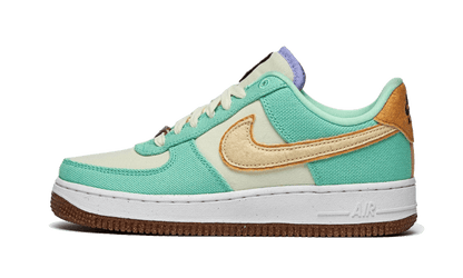 air-force-1-low-07-lx-happy-pineapple-green-glow-socksforsport