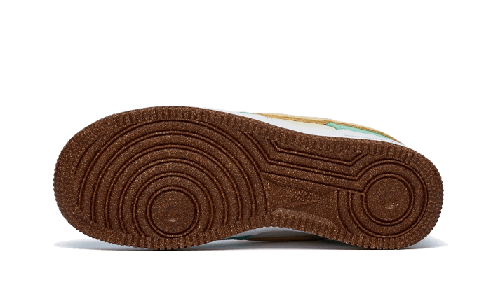 air-force-1-low-07-lx-happy-pineapple-green-glow-socksforsport