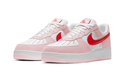 air-force-1-low-love-letter-valentines-day-2021-socksforsport