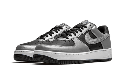 air-force-1-low-silver-snake-2021-socksforsport