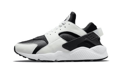 air-huarache-og-white-black-socksforsport
