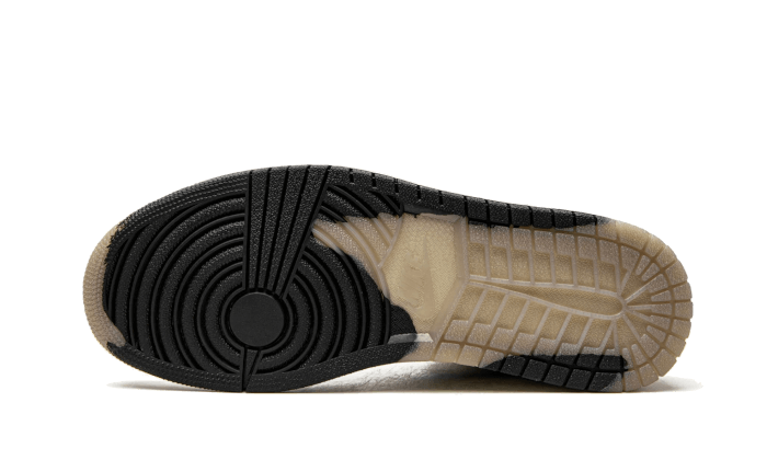 air-jordan-1-high-element-gore-tex-light-bone-socksforsport