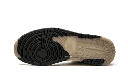 air-jordan-1-high-element-gore-tex-light-bone-socksforsport