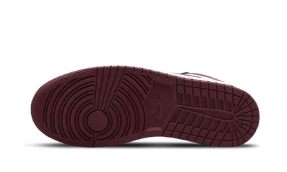 air-jordan-1-low-bordeaux-socksforsport