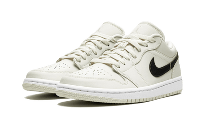air-jordan-1-low-coconut-milk-socksforsport