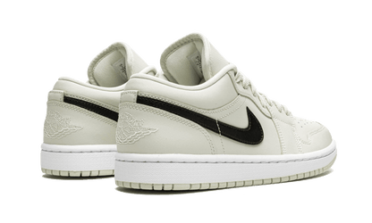 air-jordan-1-low-coconut-milk-socksforsport