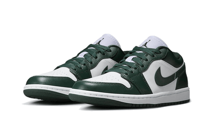 air-jordan-1-low-galactic-jade-socksforsport
