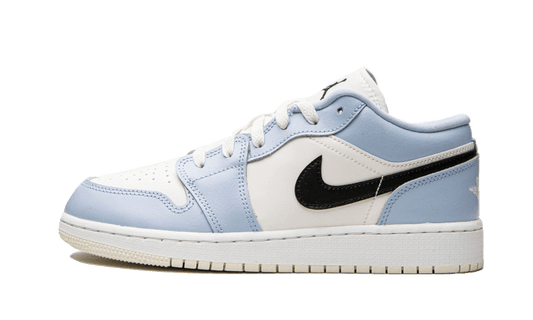 air-jordan-1-low-ice-blue-black-socksforsport