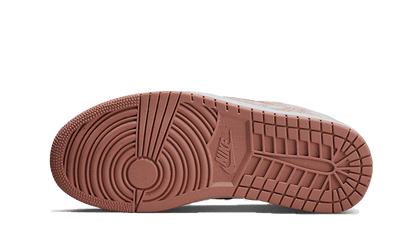 air-jordan-1-low-se-pink-velvet-socksforsport