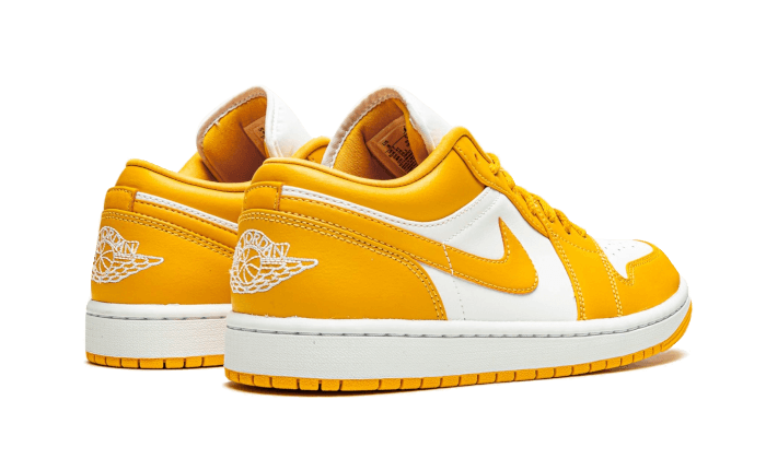 air-jordan-1-low-pollen-socksforsport