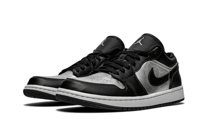 air-jordan-1-low-se-black-metallic-silver-socksforsport