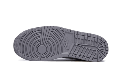 air-jordan-1-low-se-craft-cement-grey-socksforsport