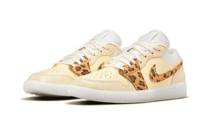 air-jordan-1-low-snkrs-day-socksforsport