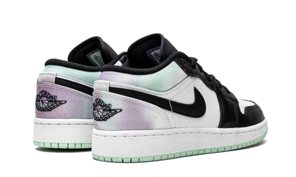 air-jordan-1-low-pastel-tie-dye-socksforsport