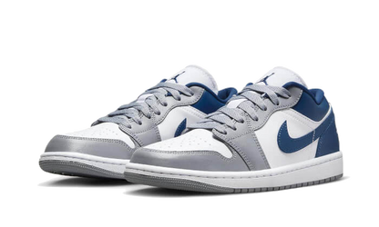 air-jordan-1-low-white-grey-blue-socksforsport