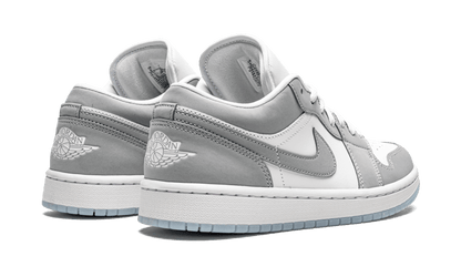 air-jordan-1-low-wolf-grey-socksforsport