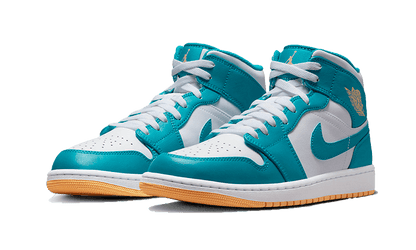 air-jordan-1-mid-aquatone-socksforsport