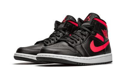 air-jordan-1-mid-black-siren-red-socksforsport