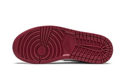 air-jordan-1-mid-bred-toe-socksforsport
