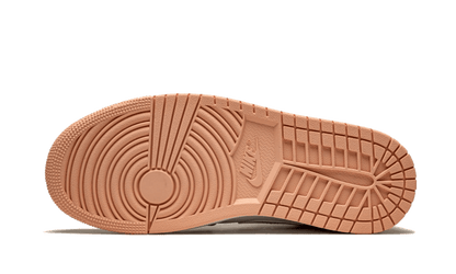 air-jordan-1-mid-crimson-tint-socksforsport