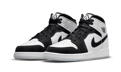 air-jordan-1-mid-diamond-shorts-socksforsport
