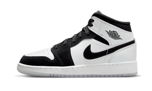 air-jordan-1-mid-diamond-shorts-socksforsport