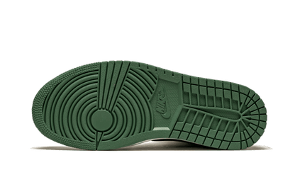 air-jordan-1-mid-dutch-green-socksforsport