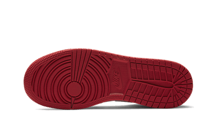 air-jordan-1-mid-gym-red-black-white-socksforsport