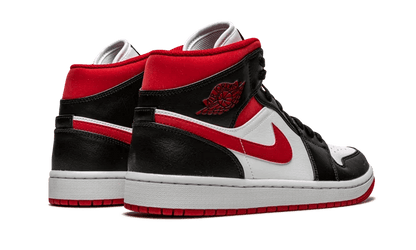 air-jordan-1-mid-gym-red-black-white-socksforsport