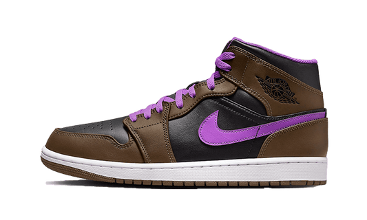 air-jordan-1-mid-palomino-socksforsport