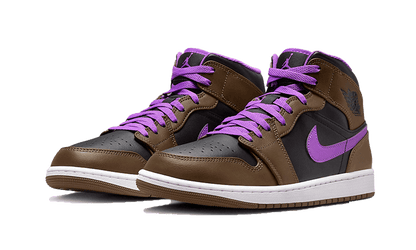 air-jordan-1-mid-palomino-socksforsport