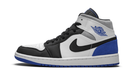 air-jordan-1-mid-se-game-royal-socksforsport