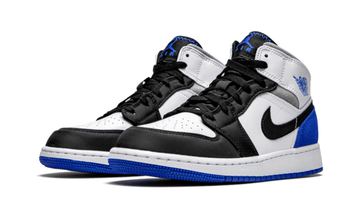 air-jordan-1-mid-se-game-royal-socksforsport