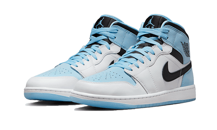 air-jordan-1-mid-se-ice-blue-black-socksforsport