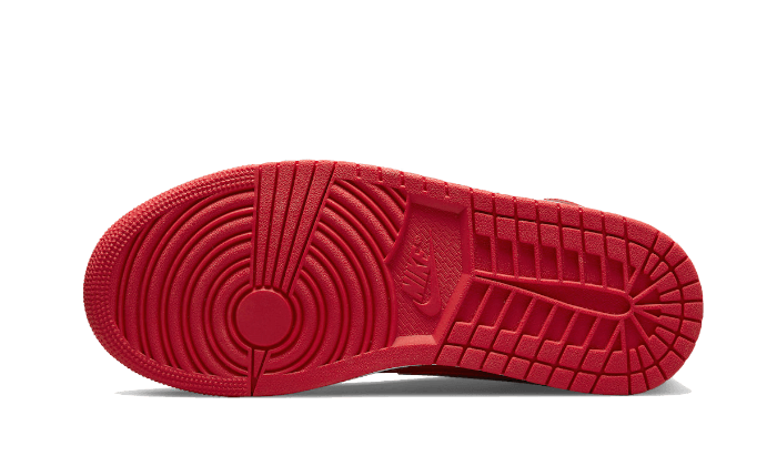 air-jordan-1-mid-se-pomegranate-socksforsport