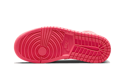 air-jordan-1-mid-strawberries-and-cream-socksforsport